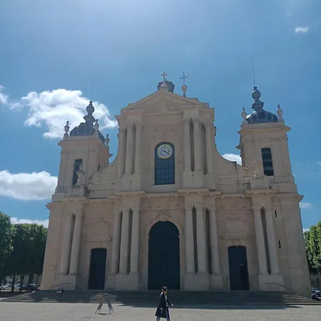 Au Coeur De Версаль